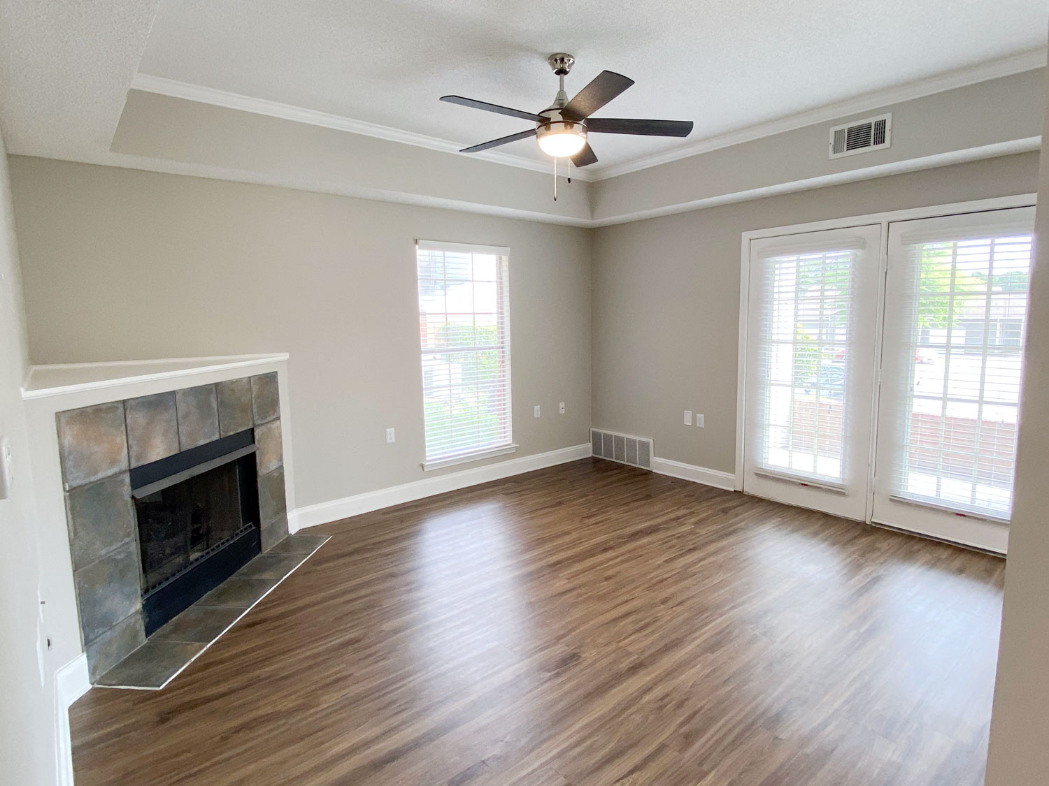 Walnut Hill Apartment Homes, 8920 Walnut Grove Road, Cordova, TN RentCafe